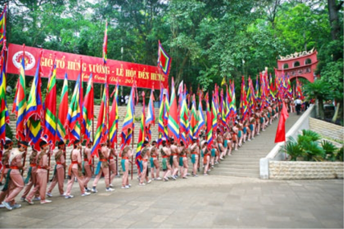 Lễ hội Đền Hùng năm 2010